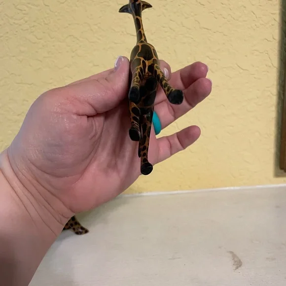 Handcrafted Animal Figurines Set - Picture 6 of 6